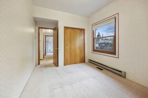 169 Ohio Street Ashland OR 97520