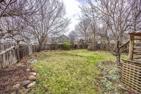 169 Ohio Street Ashland OR 97520