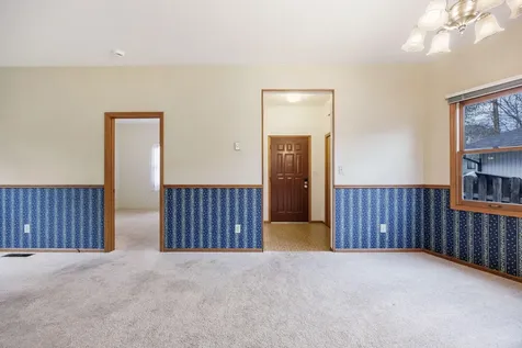 169 Ohio Street Ashland OR 97520