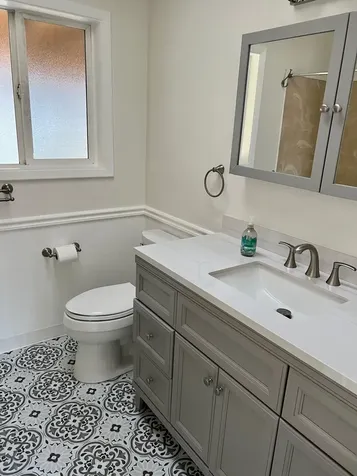 929 Mount Pitt Avenue Medford OR 97501