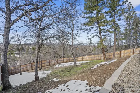 447 Arrowhead Trail Eagle Point OR 97524