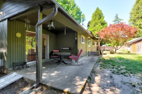 1820 Fruitdale Drive Grants Pass OR 97527