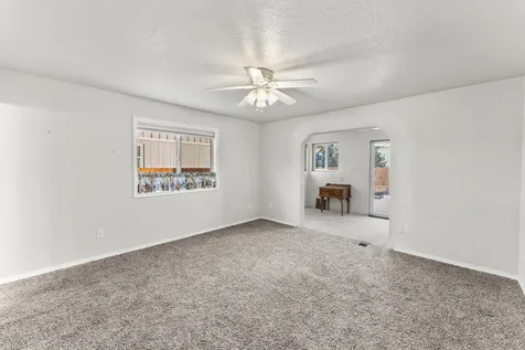 104 NE Buena Villa Drive Prineville OR 97754