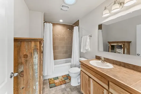 104 NE Buena Villa Drive Prineville OR 97754