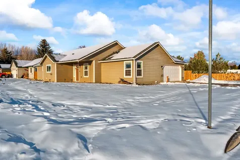 104 NE Buena Villa Drive Prineville OR 97754