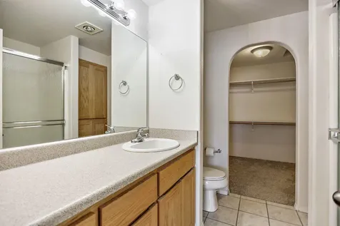 242 N 7th Street Central Point OR 97502