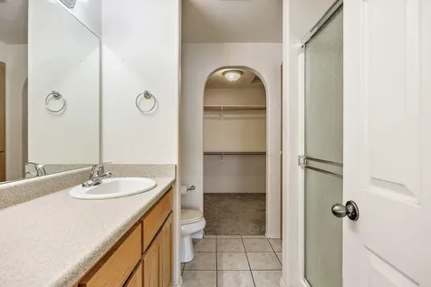242 N 7th Street Central Point OR 97502