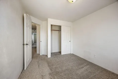 242 N 7th Street Central Point OR 97502