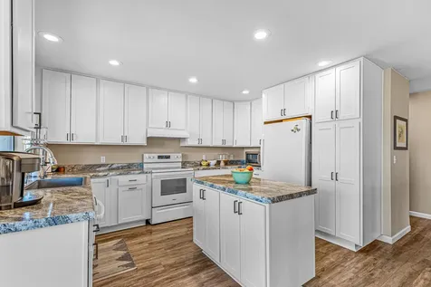 260 Mount Echo Drive Medford OR 97504