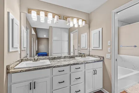 260 Mount Echo Drive Medford OR 97504
