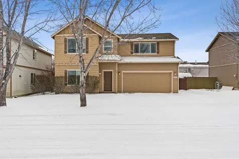 2934 SW Cascade Avenue Redmond OR 97756