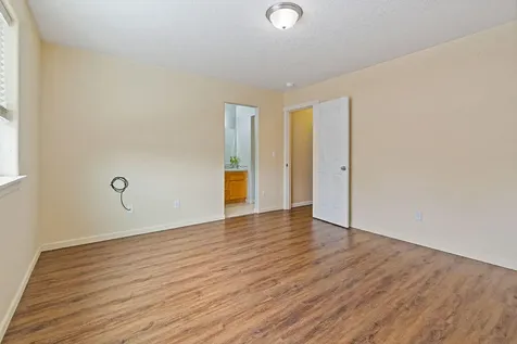 2934 SW Cascade Avenue Redmond OR 97756