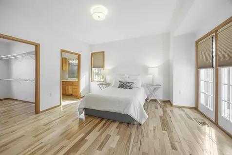 809 N Mountain Avenue Ashland OR 97520