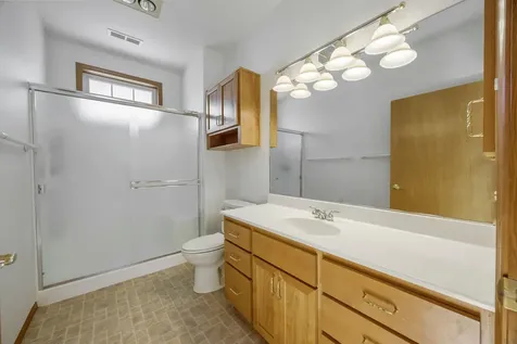 809 N Mountain Avenue Ashland OR 97520