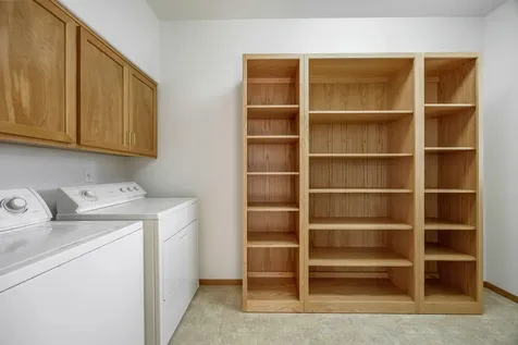 809 N Mountain Avenue Ashland OR 97520