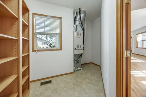 809 N Mountain Avenue Ashland OR 97520