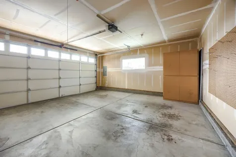 809 N Mountain Avenue Ashland OR 97520