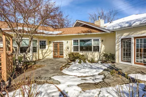 809 N Mountain Avenue Ashland OR 97520