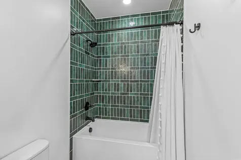 339 Randy Street Ashland OR 97520