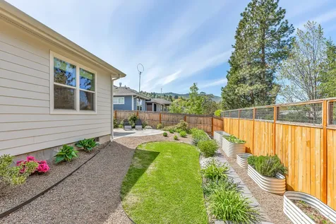 339 Randy Street Ashland OR 97520