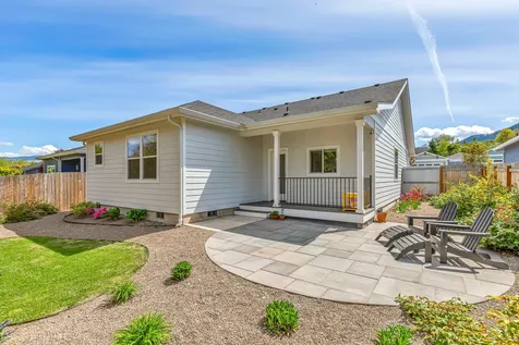 339 Randy Street Ashland OR 97520