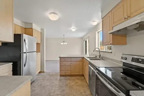 3086 NW Kelly Hill Court Bend OR 97703