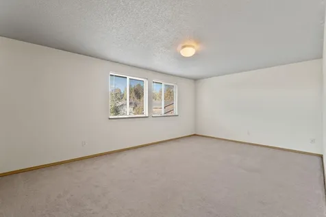 3086 NW Kelly Hill Court Bend OR 97703