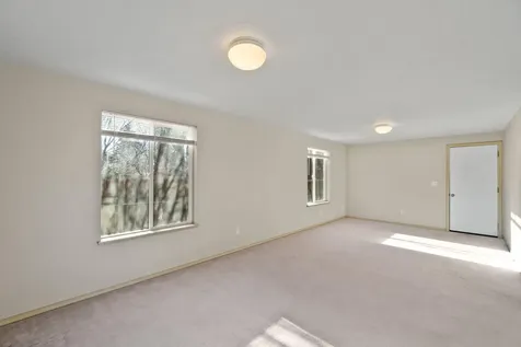3086 NW Kelly Hill Court Bend OR 97703