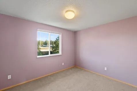 3086 NW Kelly Hill Court Bend OR 97703