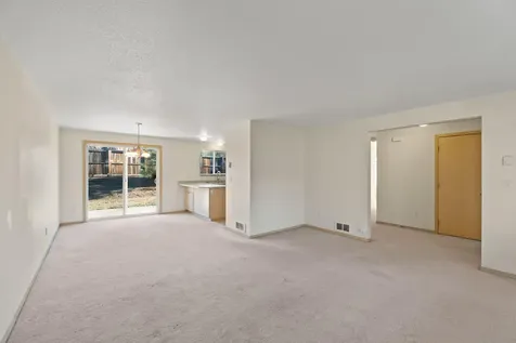 3086 NW Kelly Hill Court Bend OR 97703