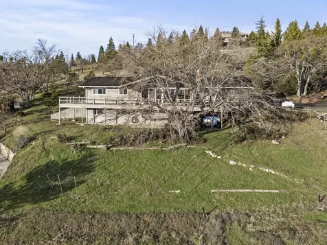 4850 Aerial Heights Drive Medford OR 97504