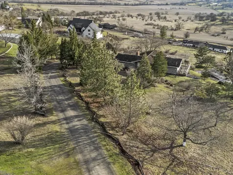 4850 Aerial Heights Drive Medford OR 97504