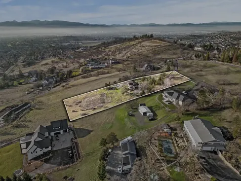 4850 Aerial Heights Drive Medford OR 97504