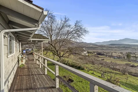 4850 Aerial Heights Drive Medford OR 97504