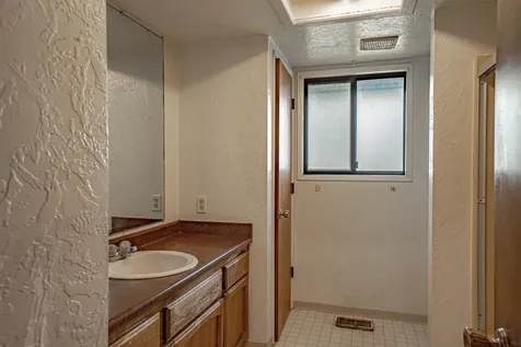 2301 Kona Circle Medford OR 97504