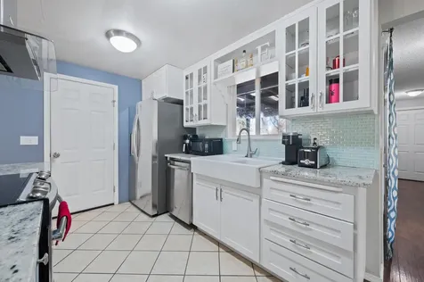286 SE D Street Madras OR 97741