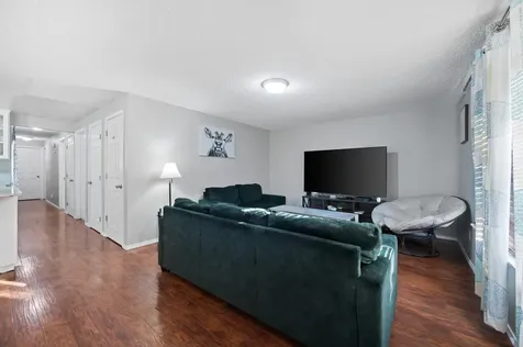 286 SE D Street Madras OR 97741