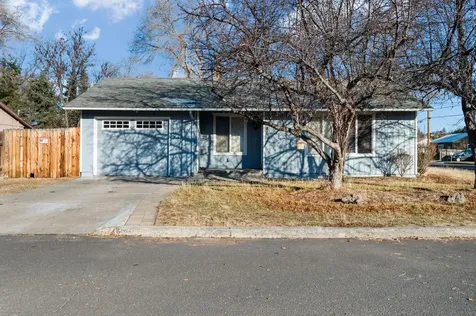 286 SE D Street Madras OR 97741