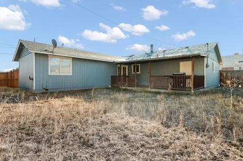 286 SE D Street Madras OR 97741