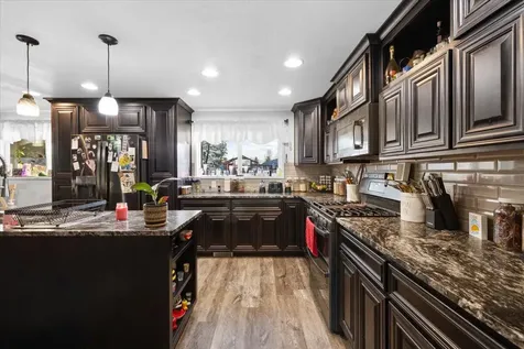 2260 Smokethorn Way Medford OR 97504