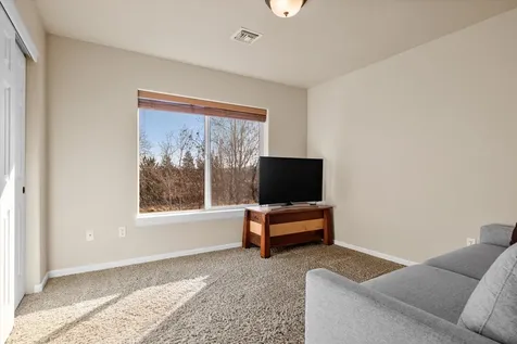 61648 Kaci Lane Bend OR 97702