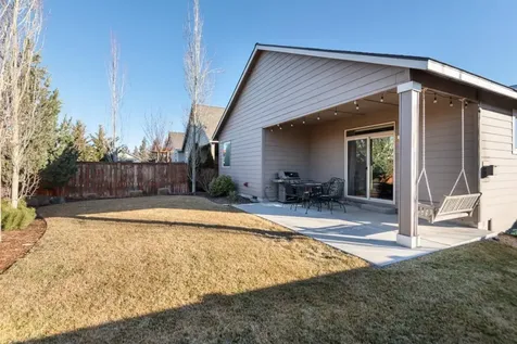 20872 Liberty Lane Bend OR 97701
