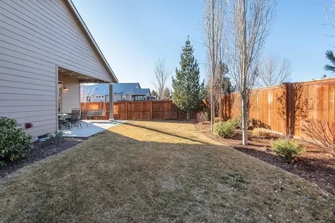 20872 Liberty Lane Bend OR 97701
