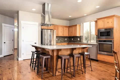 20872 Liberty Lane Bend OR 97701