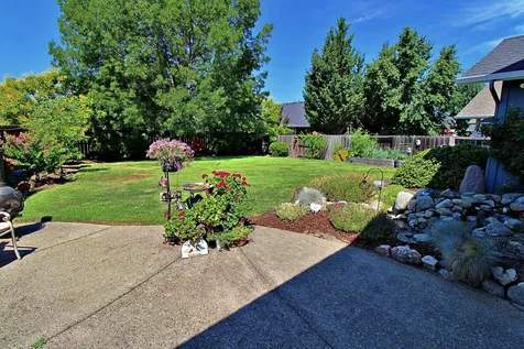 1464 George Tweed Boulevard Grants Pass OR 97527