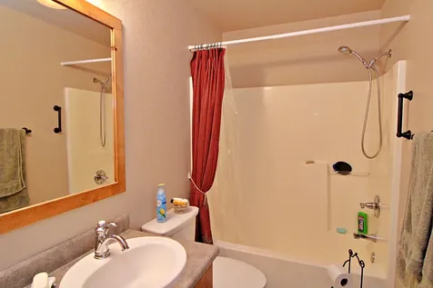 1464 George Tweed Boulevard Grants Pass OR 97527
