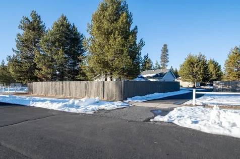 51440 Lasso Lane La Pine OR 97739