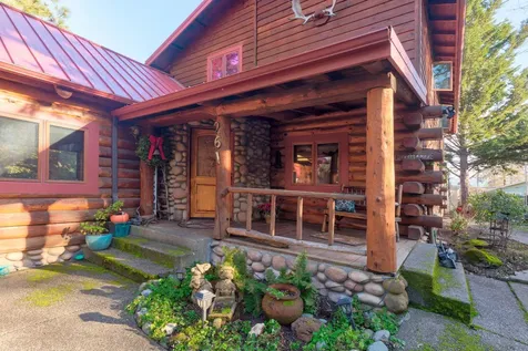 261 NW Springwood Place Grants Pass OR 97526
