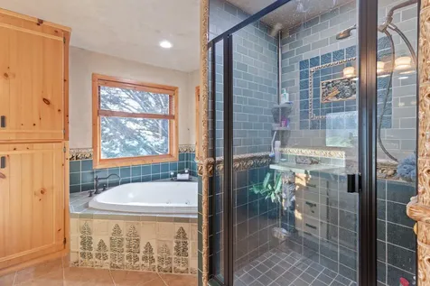 261 NW Springwood Place Grants Pass OR 97526