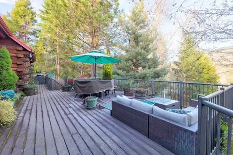 261 NW Springwood Place Grants Pass OR 97526